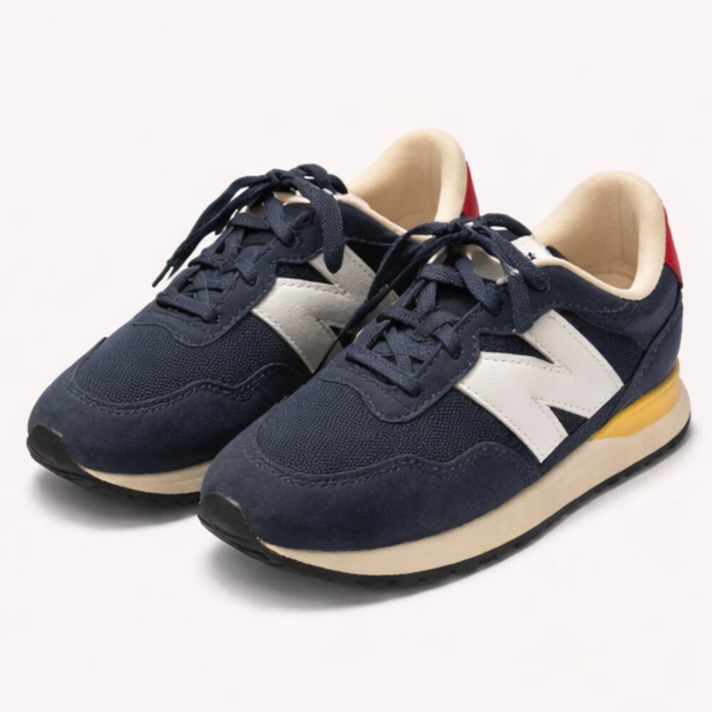New Balance 237 Big Kids (youth)Sneakers